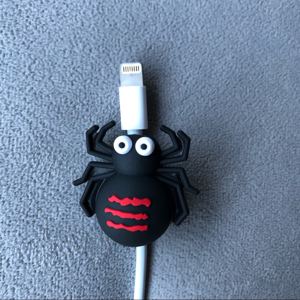 3/$25 ~ Spider Cord Protector ~ Brand New!